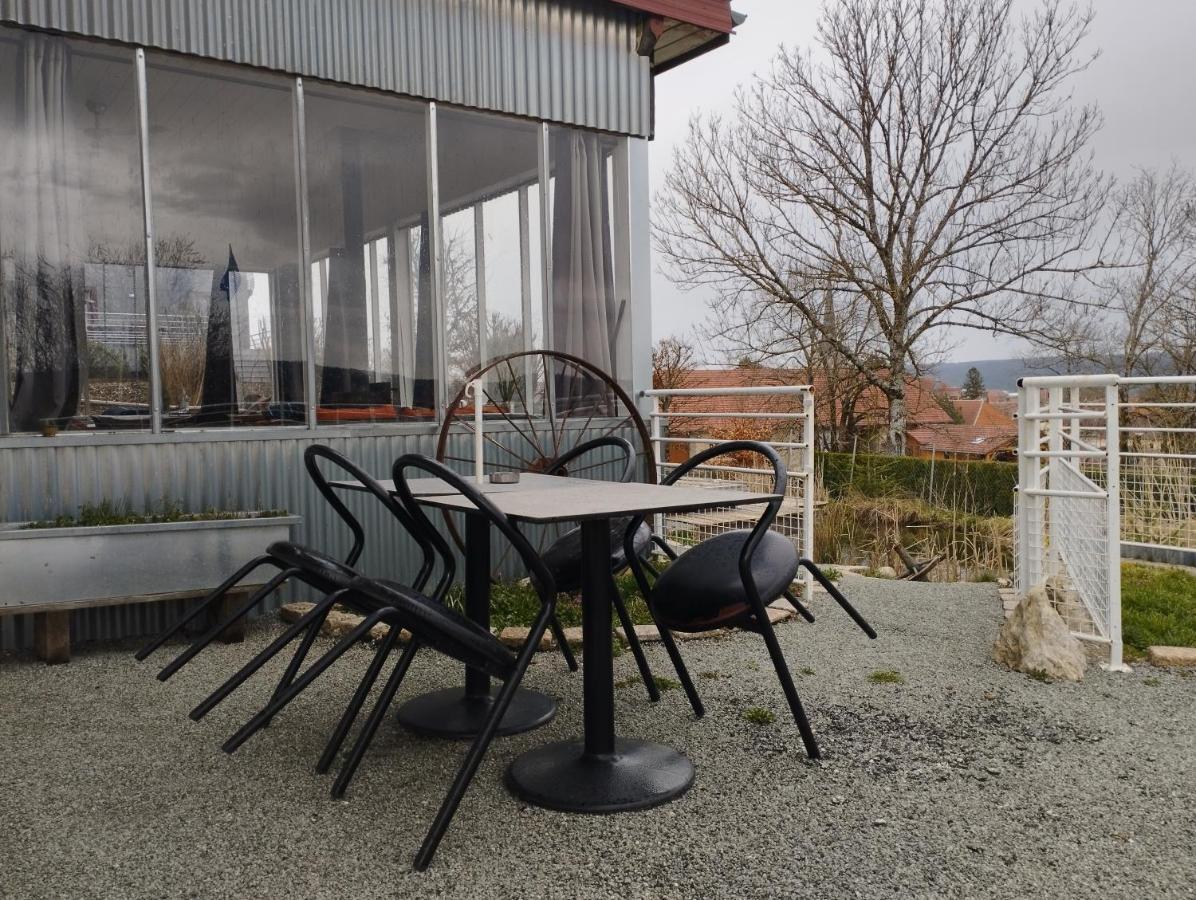Best Price #3 "La Serre" X4 People Orchamps-Vennes Екстер'єр фото